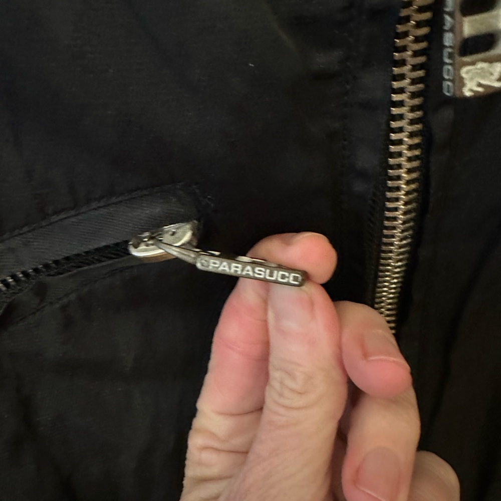 Thin Jacket Nylon Black New Condition - image 5